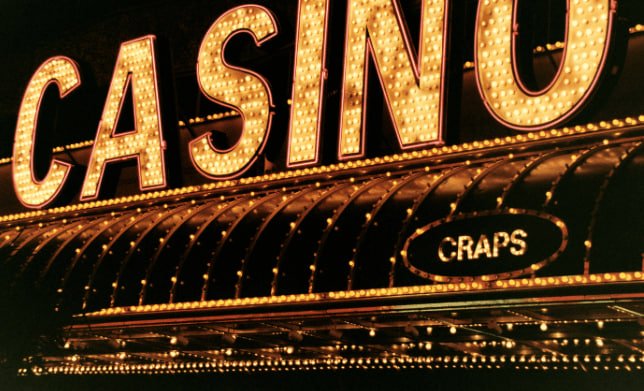 Live Casino Baccarat table – real dealer နှင့် live stream ကစားနည်း